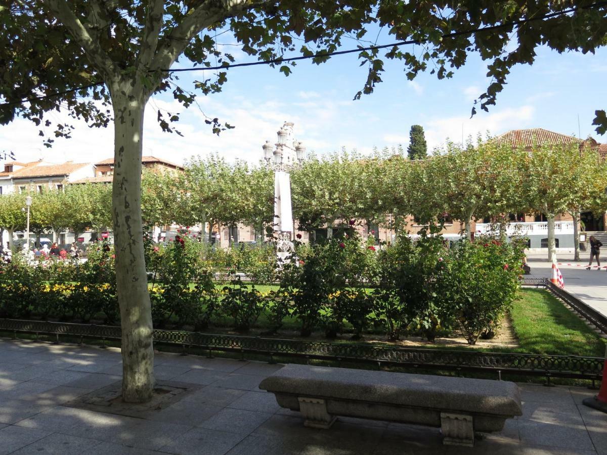 La Casa Tahona Plaza De Cervantes Alcalá de Henares Exteriér fotografie